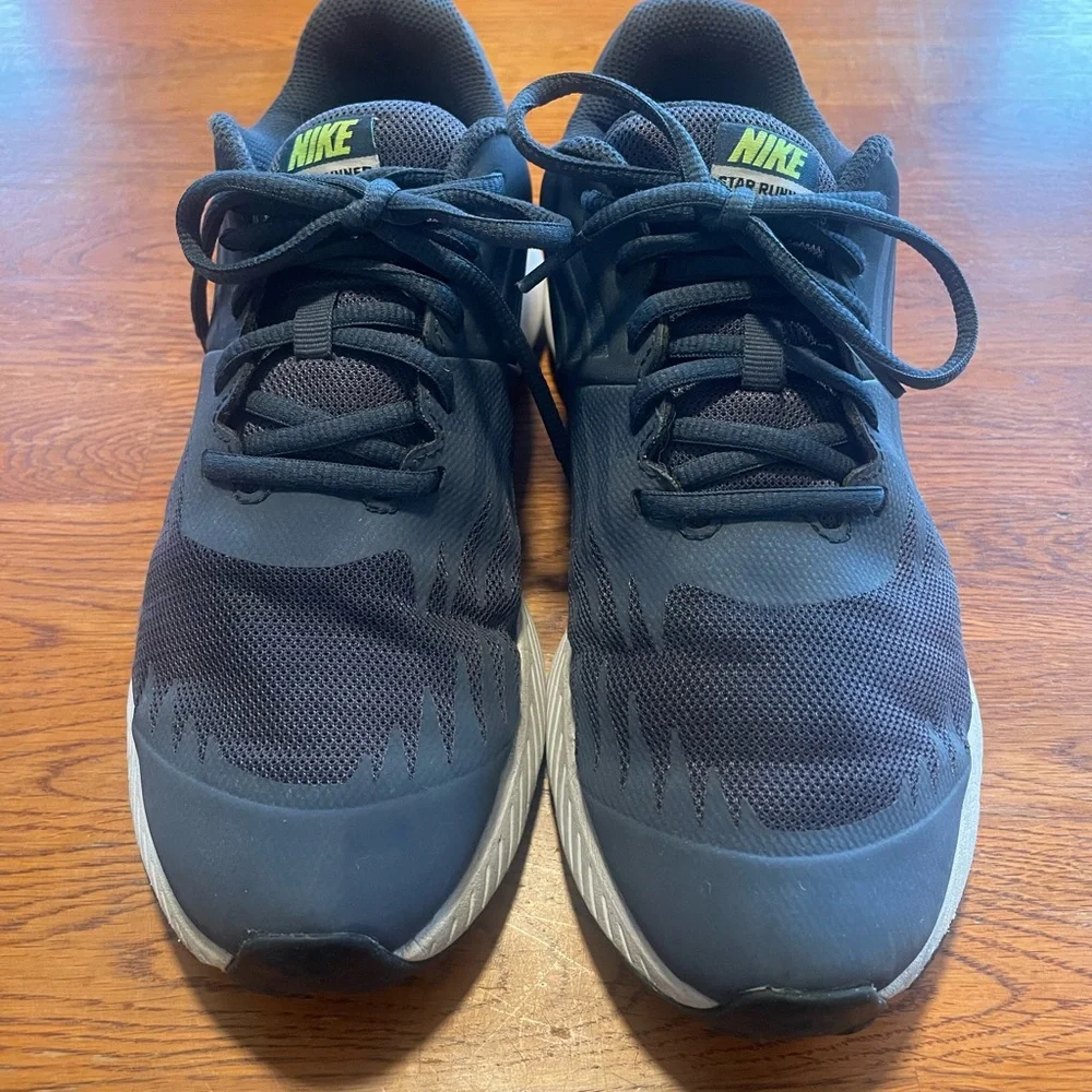 Nike Blue and‎ Lime Star Runner Shoes
